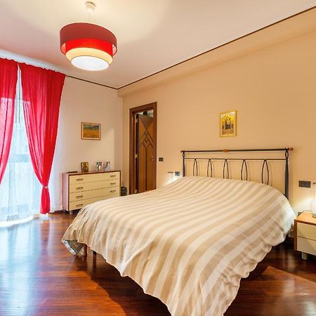 A Casa Di Sara Ermy Bed & Breakfast Bari Dış mekan fotoğraf