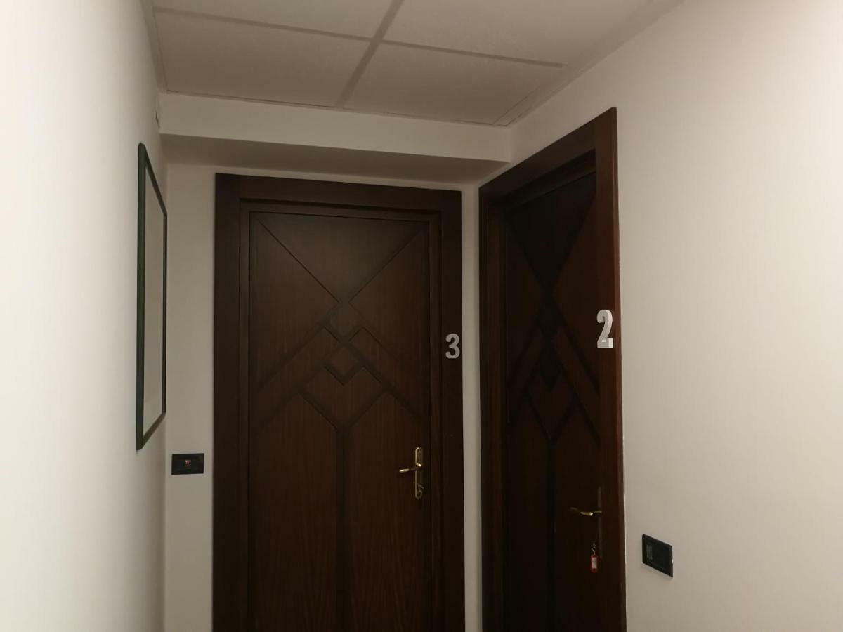 A Casa Di Sara Ermy Bed & Breakfast Bari Dış mekan fotoğraf
